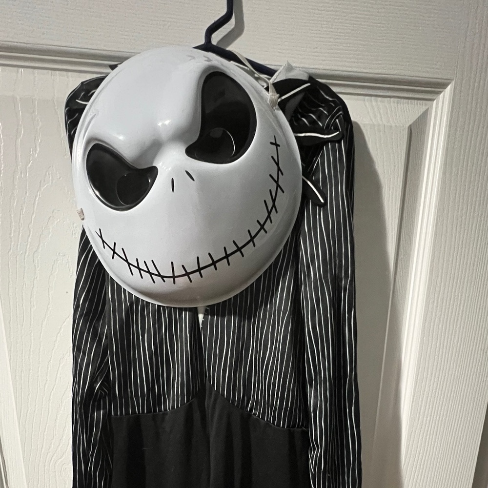 Jack skellington costume